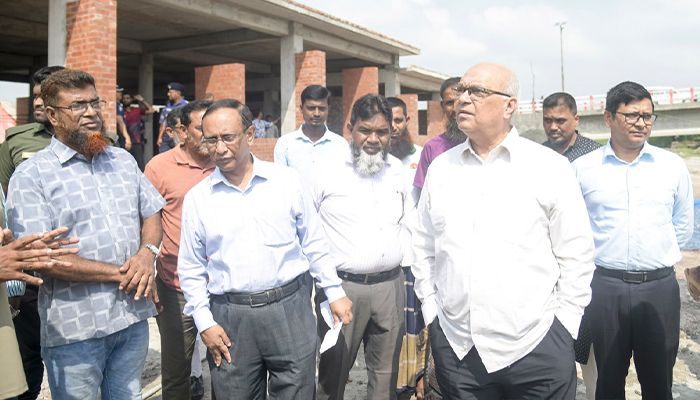 দুর্যোগকালে টেকসই ও কার্যকর আশ্রয়কেন্দ্র নির্মাণ করছে সরকার : ফারুক ই আজম