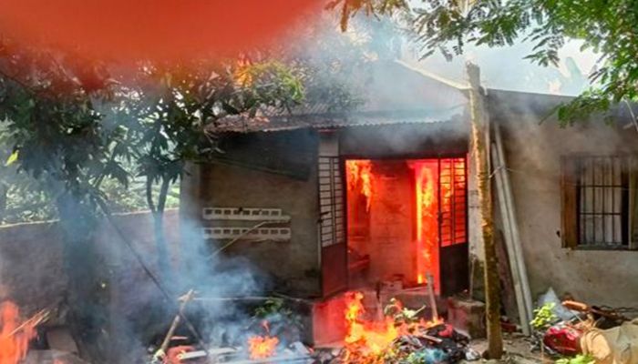 শিশু জিসান হত্যার আসামিদের বাড়ি ভাঙচুর, অগ্নিসংযোগ