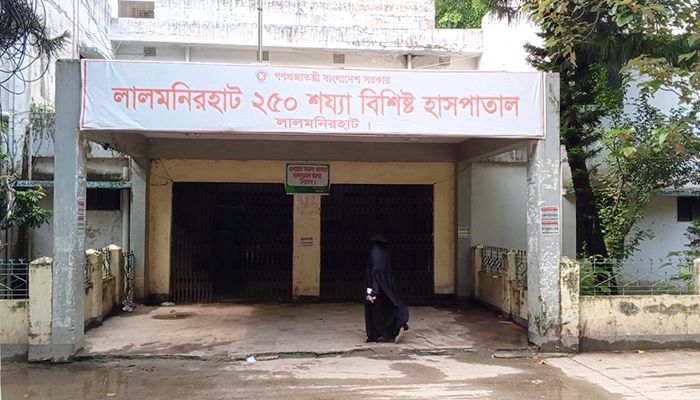 টিউবওয়েলের পানি খেয়ে ৬ জন অসুস্থ