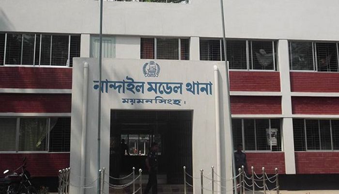 চালকের গলায় ফাঁস দিয়ে ইজিবাইক ছিনতাইয়ের চেষ্টা, গ্রেপ্তার ৩  