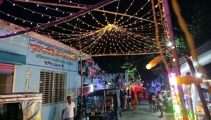 সম্প্রীতির বন্ধনে ৪৫ বছর ধরে চলছে দুর্গোৎসব