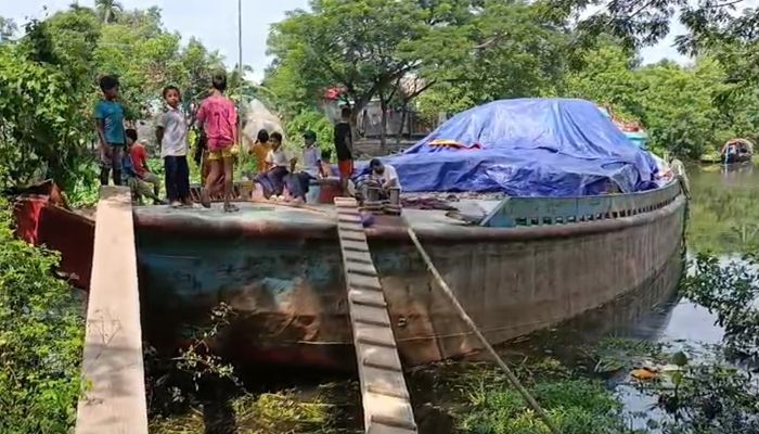 নবীনগরে সরকারি ড্যাপ সার ছিনতাই হওয়া কার্গো জব্দ
