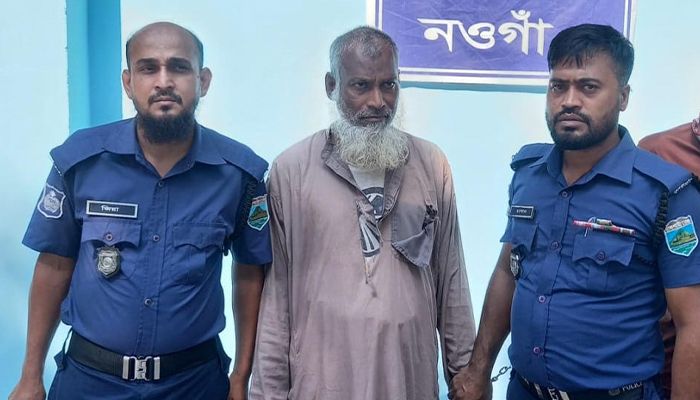 পোরশায় নারী ও শিশু নির্যাতন মামলায় ইমাম গ্রেপ্তার