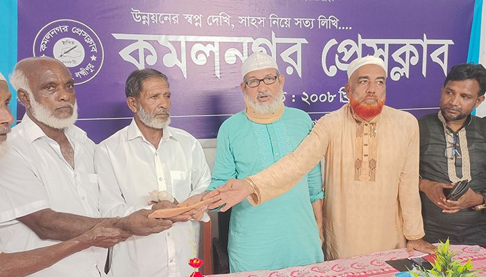 দলীয় কর্মীকে চিকিৎসা সহায়তা দিলেন তানিয়া রব