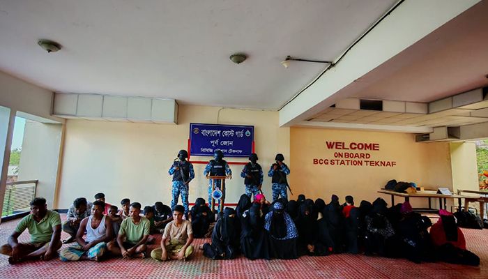 গহীন পাহাড়ে বন্দিশালা থেকে নারী-শিশুসহ ৪৪ জন উদ্ধার