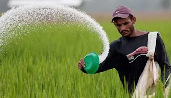 সরবরাহের ঘাটতি পূরণে তিন দেশ থেকে আসছে সার