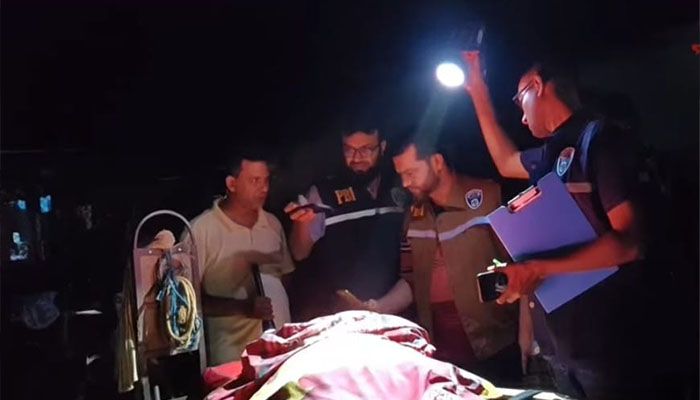 বড়াইগ্রামে বৃদ্ধাকে নৃশংসভাবে হত্যার পর স্বর্ণালংকার খুলে নিল দুর্বৃত্তরা