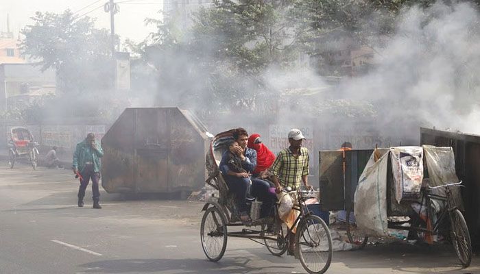 আজ ঢাকার বাতাস ‘অস্বাস্থ্যকর’