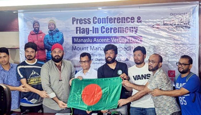 ইচ্ছাশক্তি থাকলে জীবনে সবকিছু জয় করা সম্ভব: পর্বতারোহী বাবর আলী