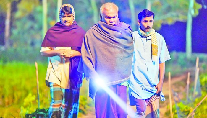 প্রেক্ষাগৃহে আসছে ‘বেহুলা দরদী’