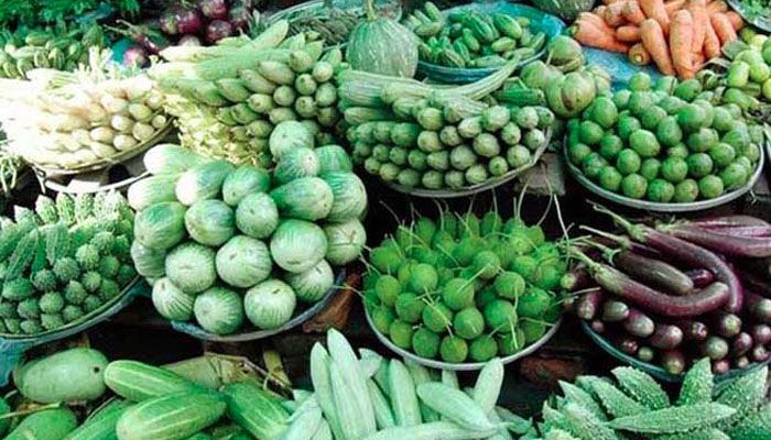 বেগুনের দাম ২০০ ছোঁয়ার পথে