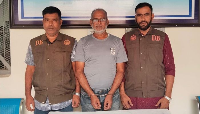 বগুড়া শহর আওয়ামী লীগের সাধারণ সম্পাদক ববি ঢাকায় গ্রেপ্তার