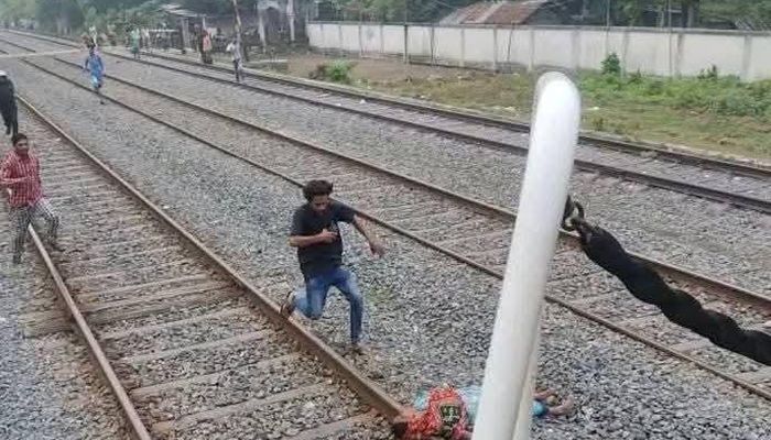 সন্তানের মৃত্যু শোকে বৃদ্ধ মায়ের আত্মহত্যার চেষ্টা!