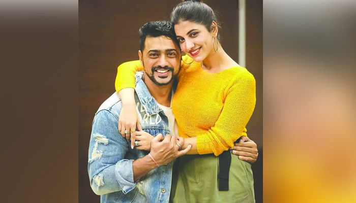 বিচ্ছেদ গুঞ্জনে দেব ও রুক্মিণী