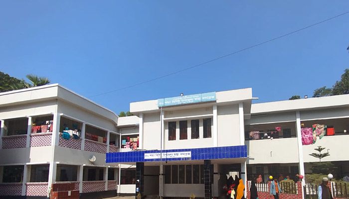 জুসের সঙ্গে চেতনানাশক খাইয়ে খালা শ্বাশুড়িকে ধর্ষণচেষ্টা!