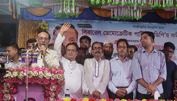 জুলাই সনদ বাস্তবায়ন করতে নির্বাচিত সরকার লাগবে : চাঁদপুরে কর্ণেল অলি