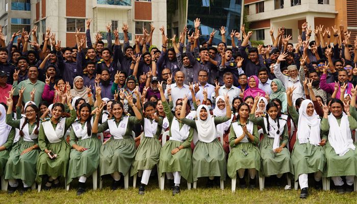 এইচএসসিতে মাইলস্টোন কলেজের অনন্য সাফল্য