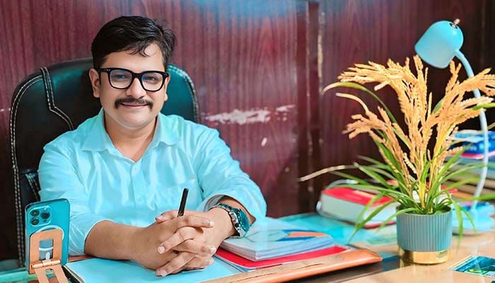 এবার আওয়ামী লীগের রাজনীতির স্বীকৃতি চাইলেন সাবেক বিএনপি নেতা মুবিন