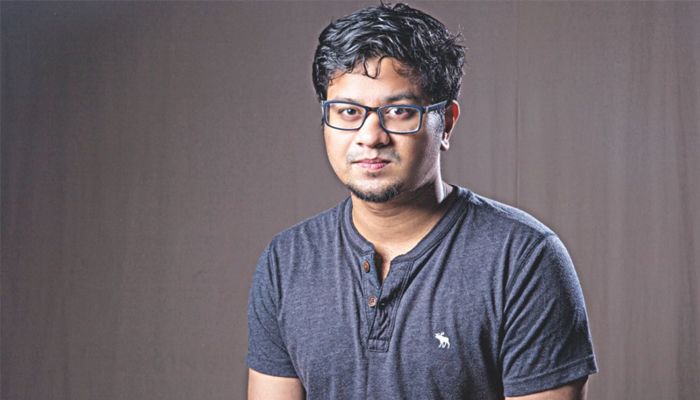হুমায়ূন আহমেদকে নিয়ে মায়ের প্রতিক্রিয়ায় যা বললেন নুহাশ