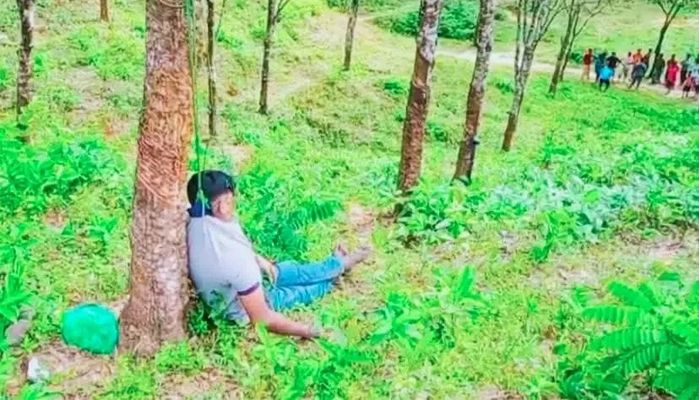 রামুর রাবার বাগান থেকে অজ্ঞাত মরদেহ উদ্ধার 