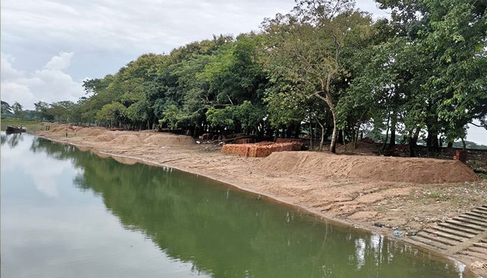 পান্ডারখাল বাঁধে ভাঙনের শঙ্কা