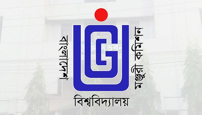 সরকারি চাকরিজীবীদের সর্বনিম্ন বেতন ৩০ হাজার টাকা করার প্রস্তাব