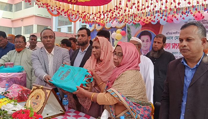 আব্দুল ওয়াদুদ শাহ্ ডিগ্রি কলেজের প্রতিষ্ঠাকালীন অধ্যক্ষের বিদায় সংবর্ধনা