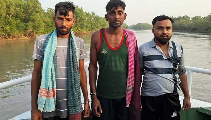 হরিণ শিকারীদের হামলায় আহত বন কর্মকর্তা, গ্রেপ্তার ৩