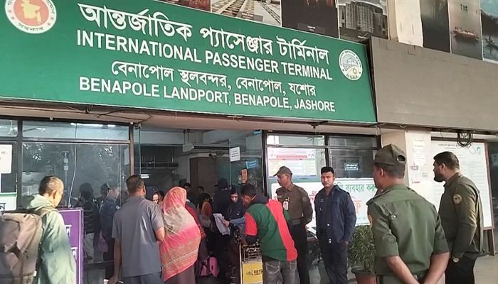 এপিবিএনের ৪০ পুলিশ সদস্যকে বেনাপোল বন্দর থেকে বদলি