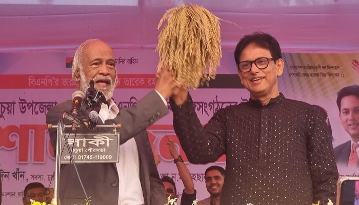 তারেক রহমানের নেতৃত্বে দেশে গণতন্ত্র পুনঃপ্রতিষ্ঠা হবে : মঈন খাঁন