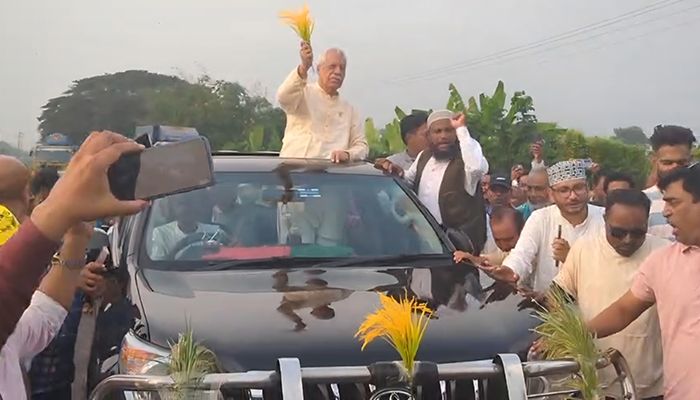 ফেনী-২ আসনে বিএনপি প্রার্থী ভিপি জয়নালের শোডাউন