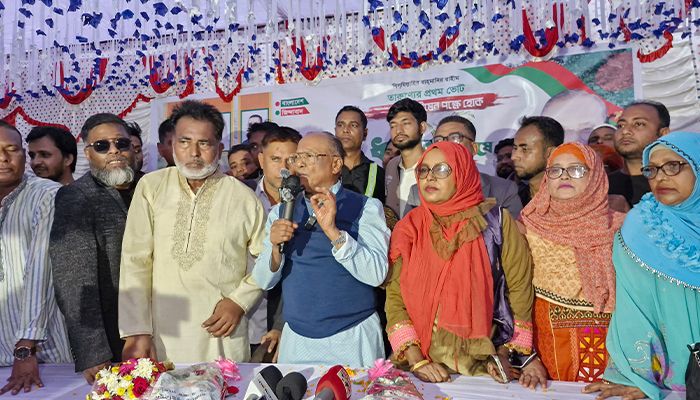 ‘নির্বাচন নিয়ে গড়ি মসি করা হলে যথাপোযুক্ত জবাব দেওয়া হবে’: মিন্টু 