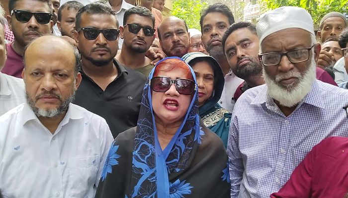 মনোনয়ন পেয়েই ইলেন ভুট্টোর গণসংযোগ শুরু