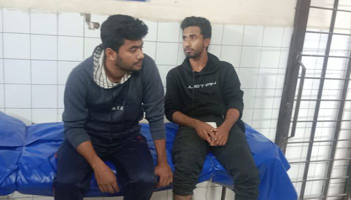 ছাত্রী উত্ত্যক্তের ঘটনায় শিক্ষার্থী ও গ্রামবাসীর মধ্যে সংঘর্ষ