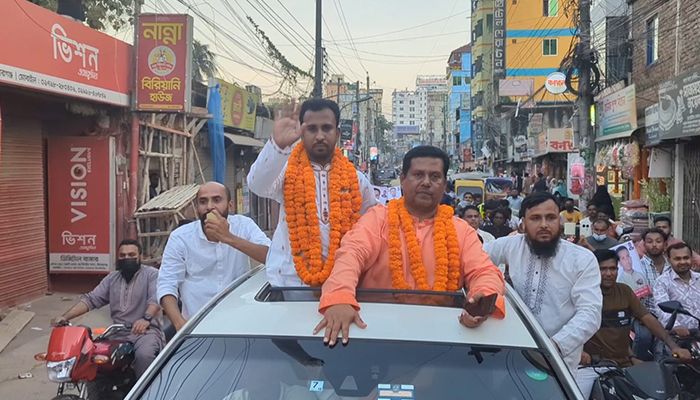 মানুষের জীবনমান পরিবর্তনের জন্য, ক্ষমতার ভাগাভাগির জন্য নয়: আবু হানিফ