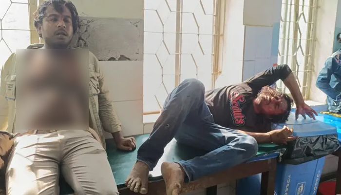 মানিকগঞ্জে ‘তৌহিদী জনতার’ হামলায় তিন বাউলভক্তসহ আহত ৪