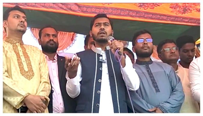 প্রশাসনকে রাজনৈতিক দলের প্রভাবমুক্ত থাকতে হবে: সাবেক ভিপি নুর