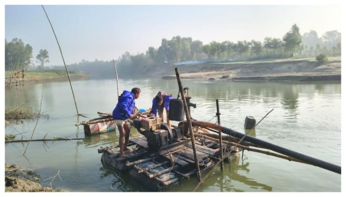 ঘাটাইলে অবৈধ বাংলা ড্রেজার ধ্বংস 