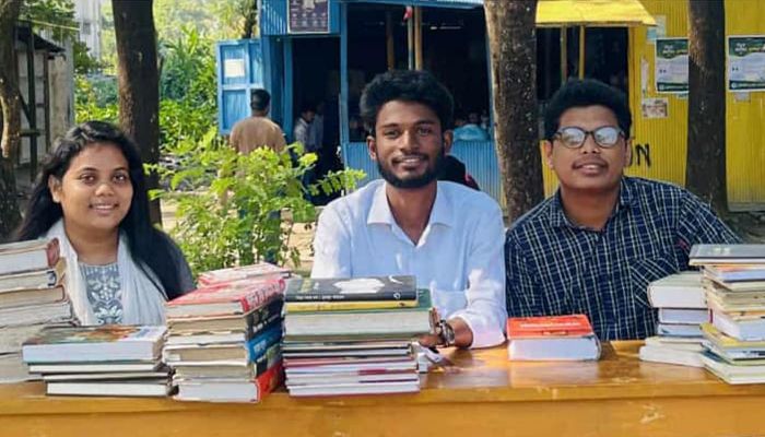 ছাত্রদল নেতার উদ্যোগে পাঠাগার