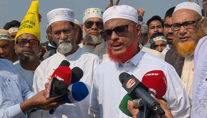জাতীয় নির্বাচনের আগেই গণভোট হোক : এটিএম আজহারুল