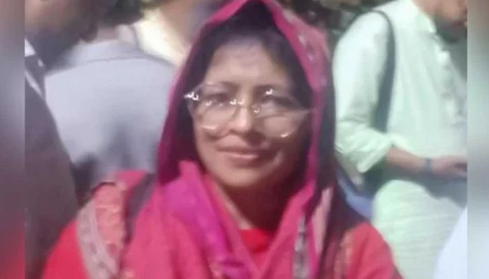 সাউন্ড গ্রেনেডে আহত শিক্ষিকার মৃত্যু