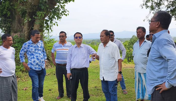 দখলে থাকা মন্দির পরিদর্শনে বৌদ্ধ কল্যাণ ট্রাস্টের নেতারা