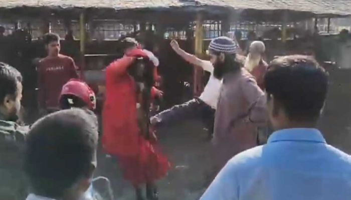 ঠাকুরগাঁওয়ে বাউল শিল্পীদের ওপর হামলা, আহত ২