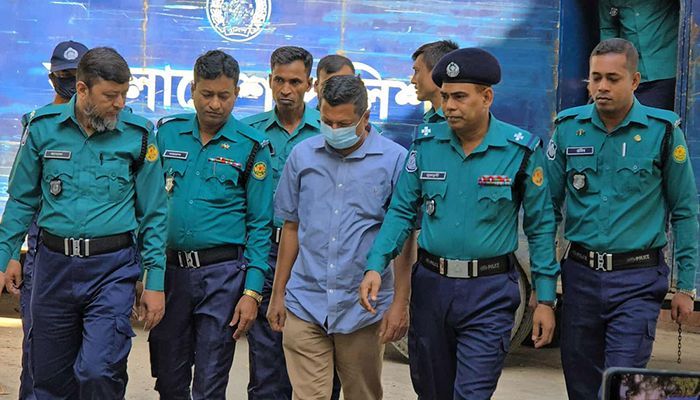 সাবেক আইজিপি মামুনকে ৫ বছরের কারাদণ্ড