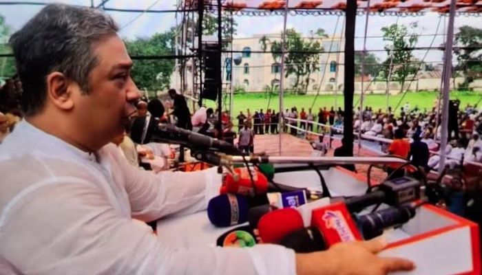 বিএনপি প্রার্থীকে জামায়াত প্রার্থীর শুভেচ্ছা 