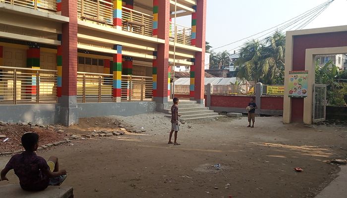 ১৫২টি প্রাথমিক বিদ্যালয়ের শিক্ষক কর্মবিরতিতে, পাঠদান বন্ধ