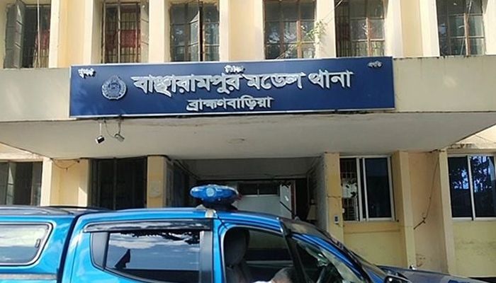 বাঞ্ছারামপুরে ৪ কেজি গাঁজাসহ তিন নারী গ্রেপ্তার