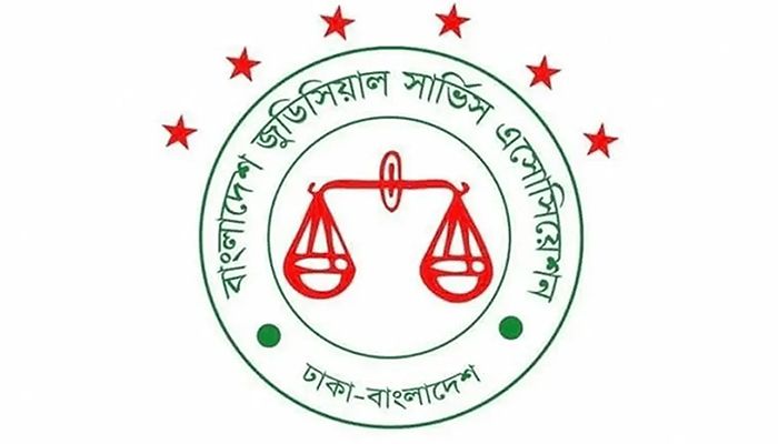 দুই দাবিতে সরকারকে বিচারকদের ৪৮ ঘণ্টার আল্টিমেটাম