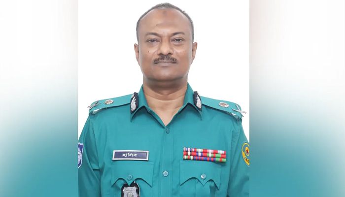 অস্ত্রধারী ও সন্ত্রাসী দেখলেই ব্রাশফায়ার: নির্দেশ সিএমপি কমিশনারের