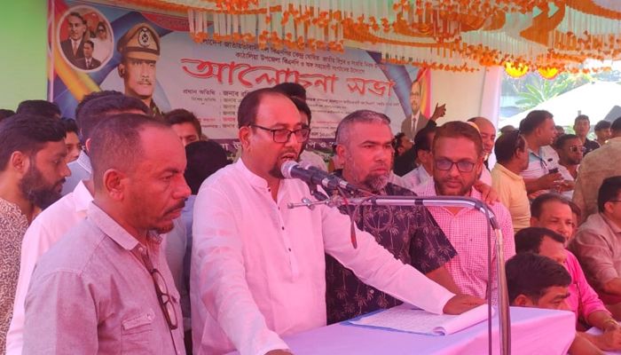 খালেদা জিয়া ভাড়া বাড়িতে থাকেন, অথচ হাসিনা পরিবারের দেশে-বিদেশে বাড়ি : রফিকুল ইসলাম